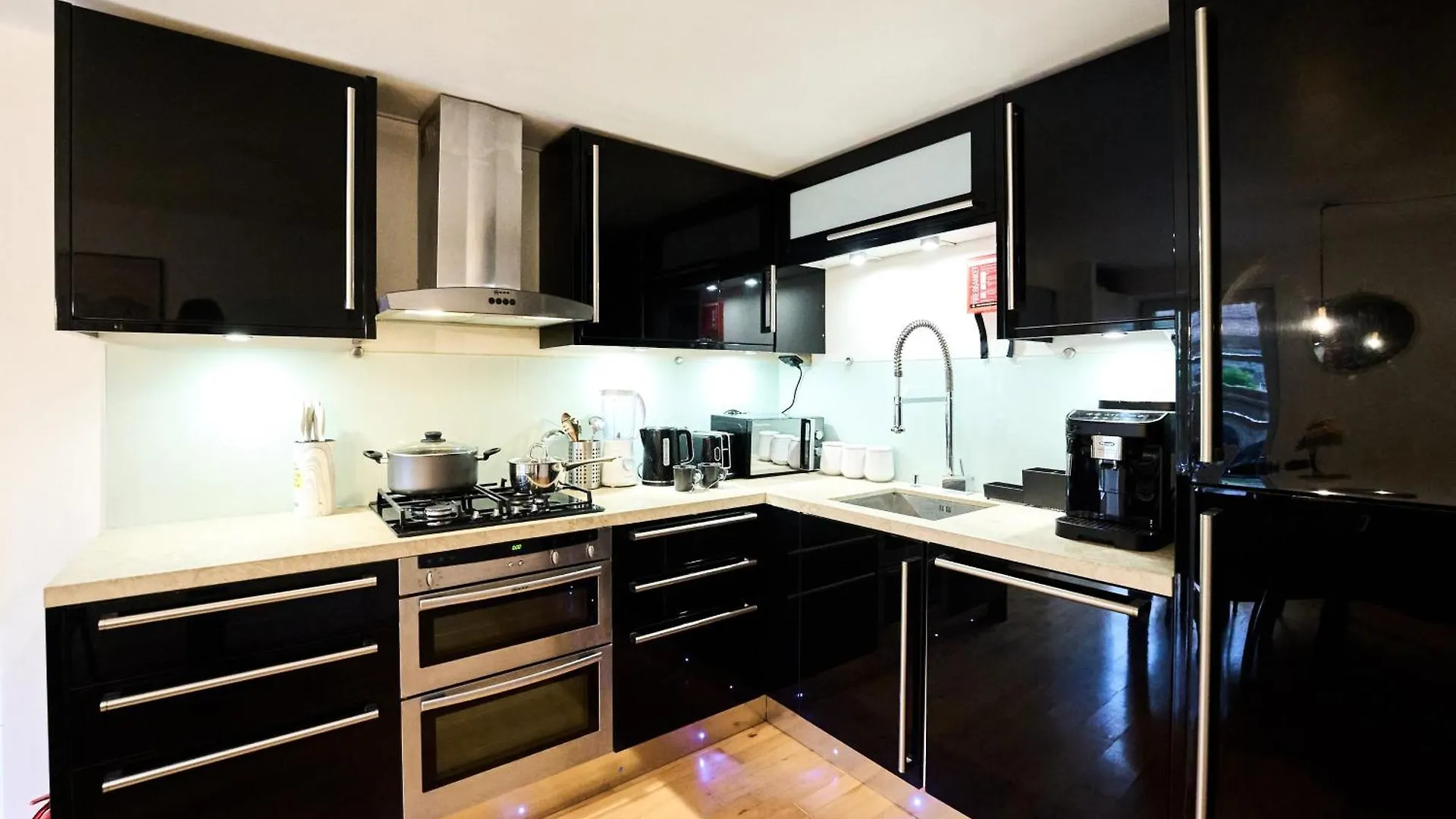 The Garden Loft Apartment London