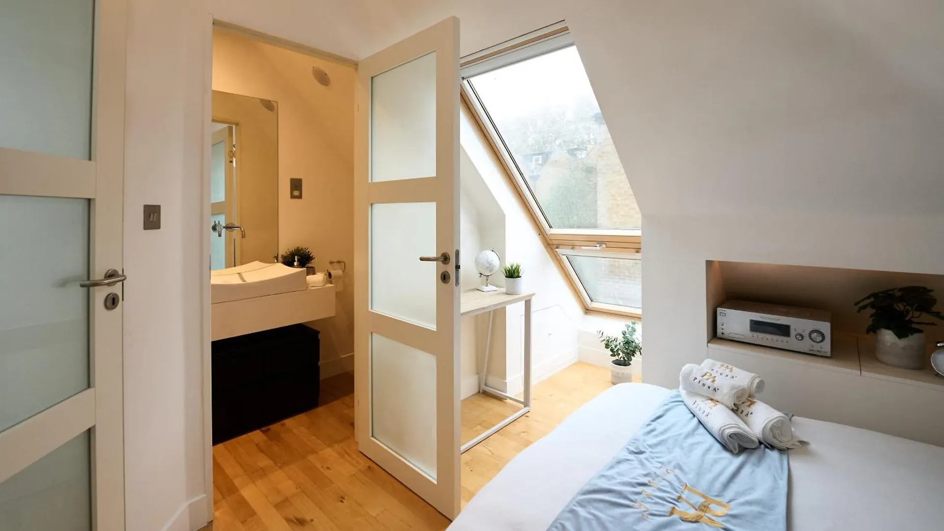 The Garden Loft Apartment London 0*,  United Kingdom